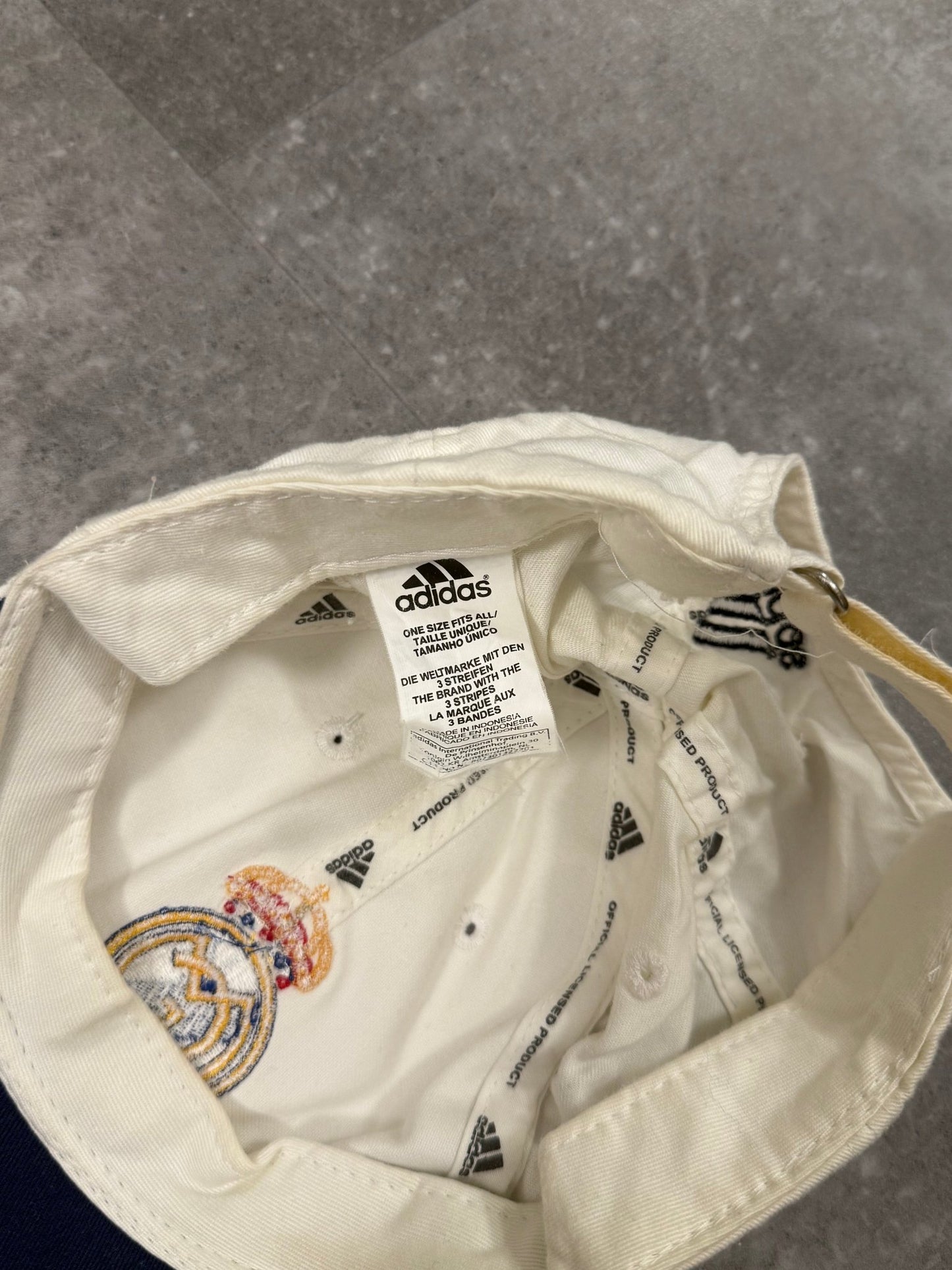 Vintage Accessories – Adidas Real Madrid Käppi Vintage | revintage