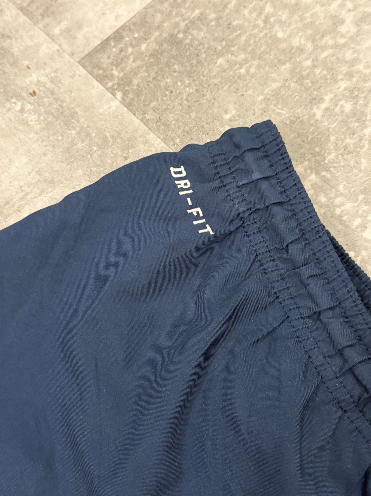Vintage – Nike Manchester Shorts Blau | revintage