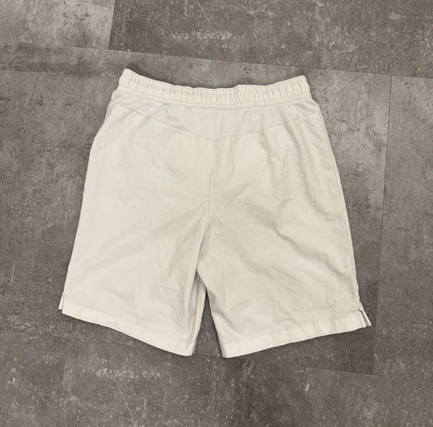Vintage – Nike Shorts Sonderedition Weiß | revintage